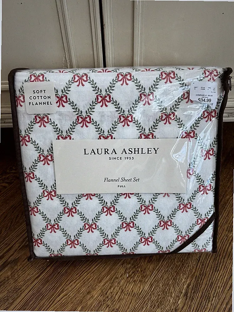 Laura Ashley Full Cotton Flannel Sheet Set Red Bows Lattice Holiday BNIB