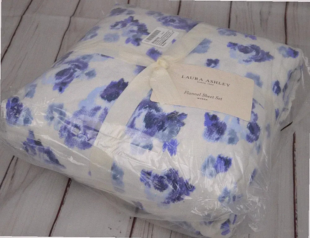 LAURA ASHLEY Queen Sheets Soft Flannel Blue White Floral 4Pc Sheet Set NEW