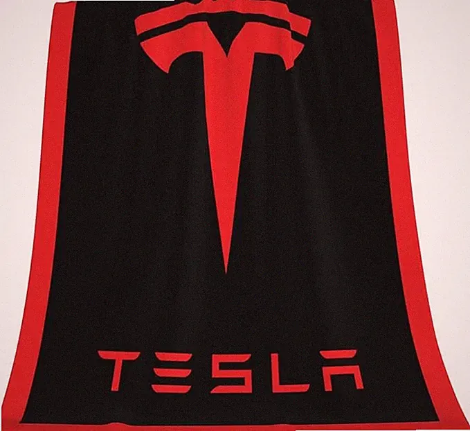 Modern Tech Style Flannel Throw Blanket Soft Lightweight Cozy Warm