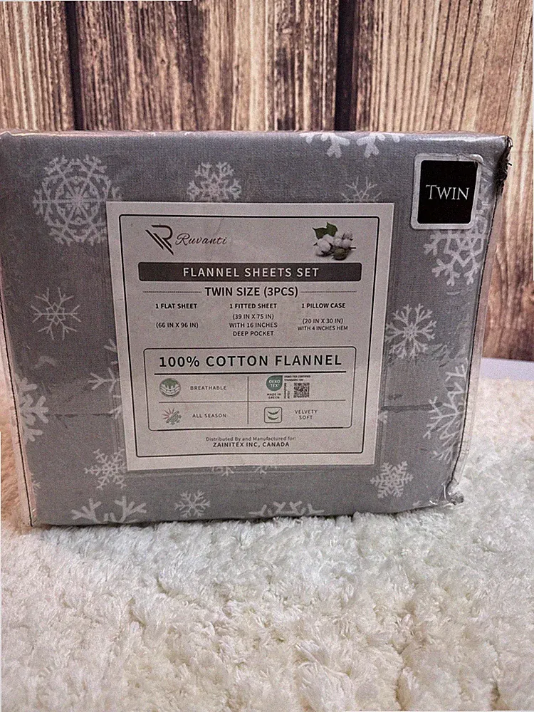 Twin XL 100% Cotton Flannel Ruvanti 4-Piece Sheet Set Snowflake NEW Grey Winter