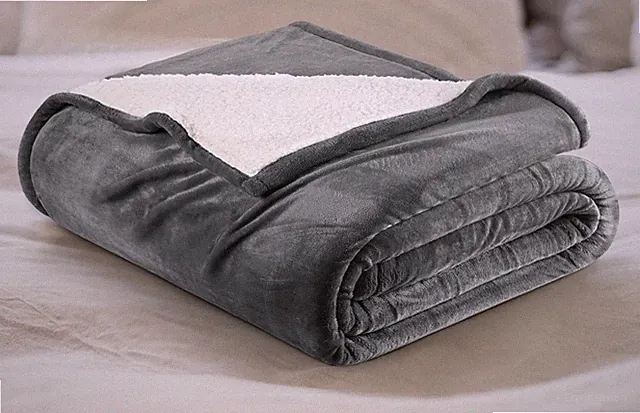 Utopia Bedding Sherpa Bed Blanket Queen Size Grey 480GSM Plush Blanket Fleece
